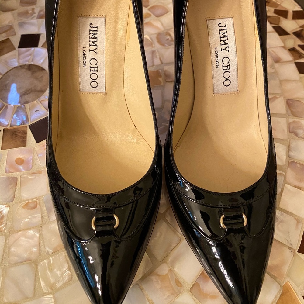 Jimmy Choo - 6-61/2 Patent leather pump